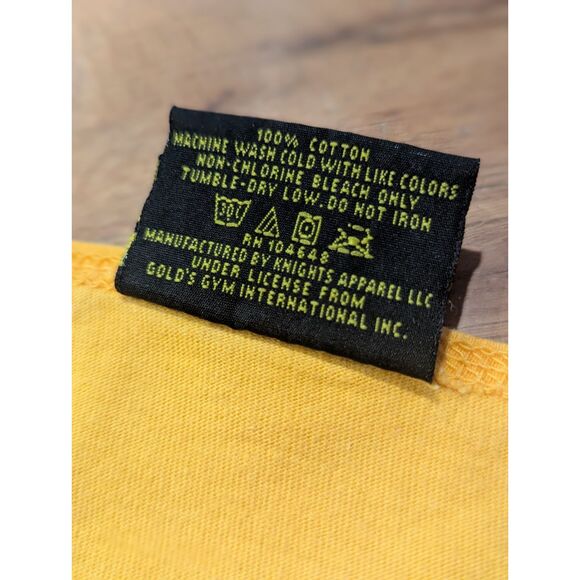 Vintage Gold’s Gym Cropped T-Shirt Men’s L Yellow Y2K Training Center Cutoff... - Picture 11 of 11